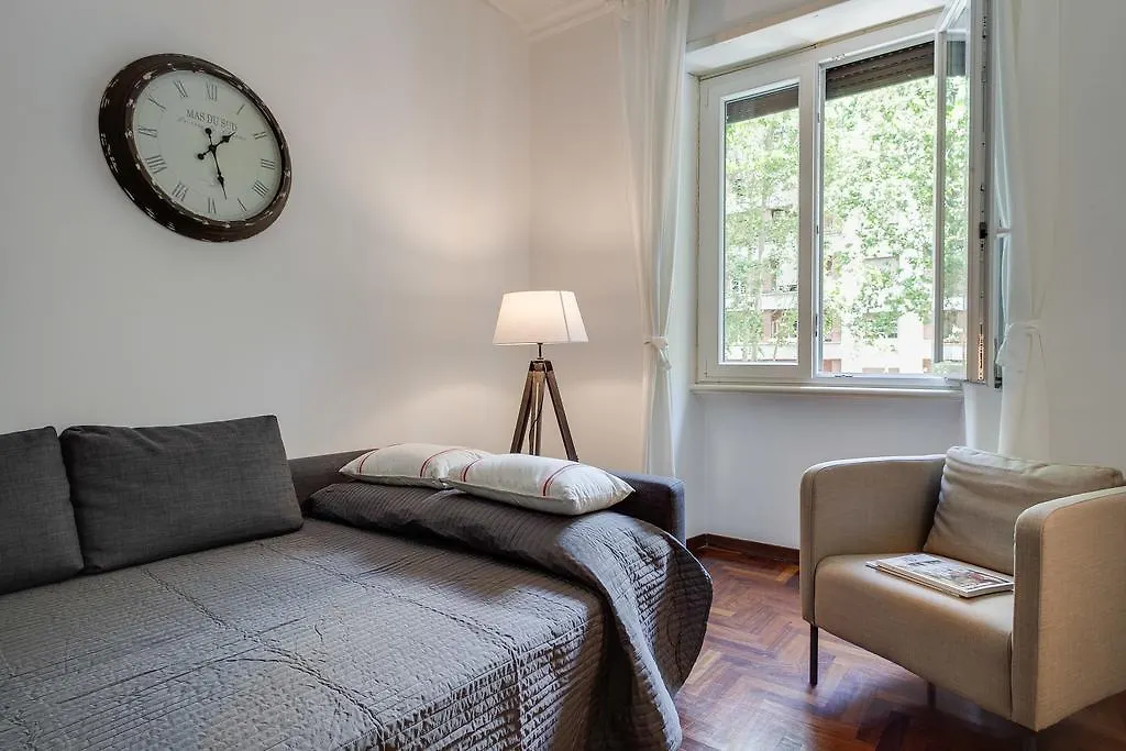 Romefinestay Apartment Mirabello Italy